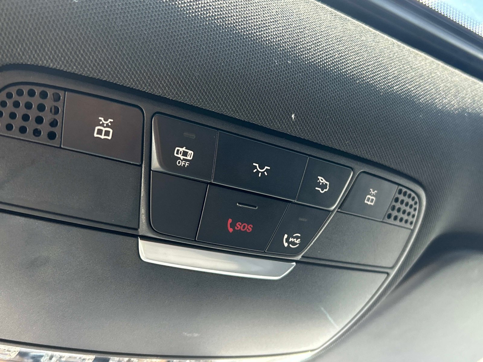 Used 2019 Mercedes-Benz C 300 4MATIC Sedan image 33