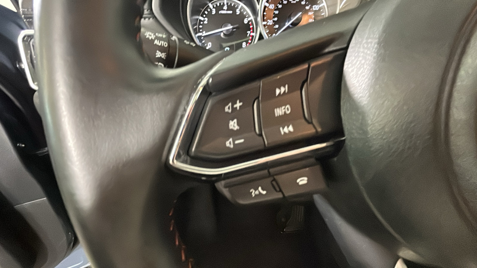 Used 2025 MAZDA CX-5 Carbon Edition AWD/4WD image 19
