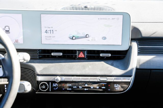 Certified 2024 Hyundai Ioniq 5 SEL RWD image 13