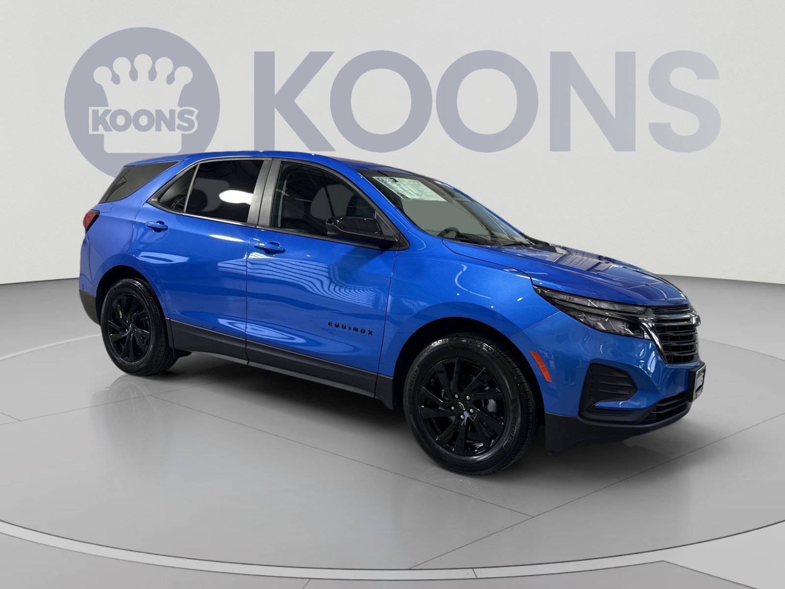 Used 2024 Chevrolet Equinox LS w/ LS Convenience Package FWD image 2