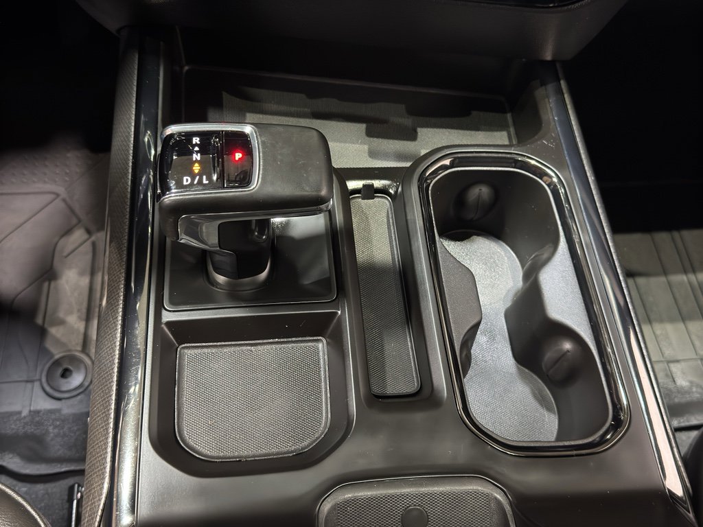Used 2023 Chevrolet Silverado 1500 ZR2 w/ Technology Package AWD/4WD image 35