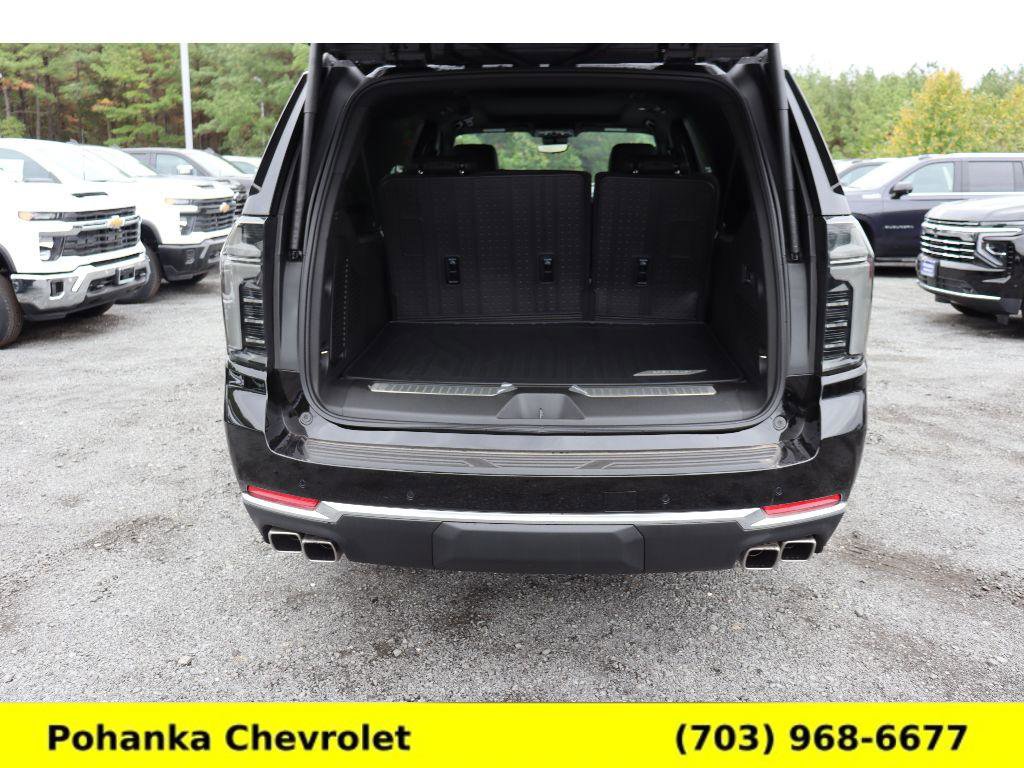 New 2026 Chevrolet Suburban High Country image 30