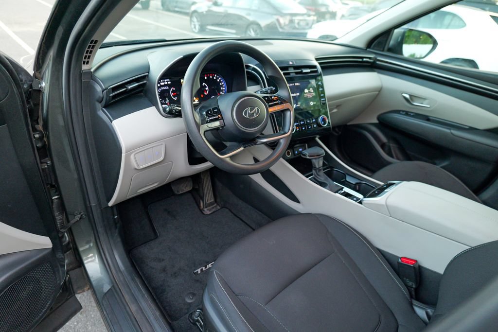 Used 2023 Hyundai Tucson SEL w/ Winter Package AWD/4WD image 19
