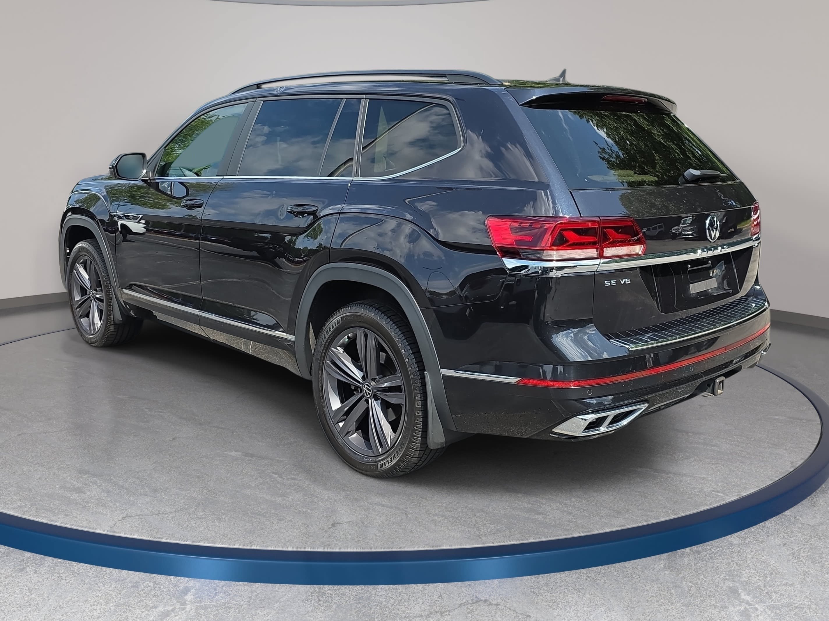 Used 2021 Volkswagen Atlas SE FWD image 7