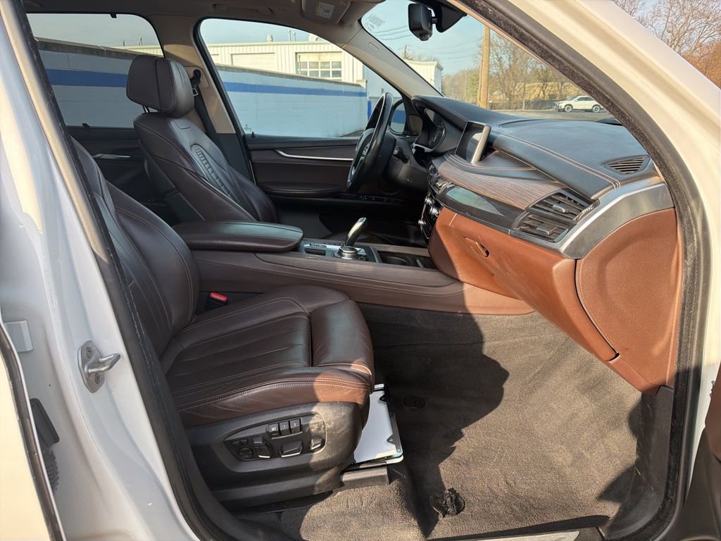Used 2015 BMW X5 xDrive35i image 26