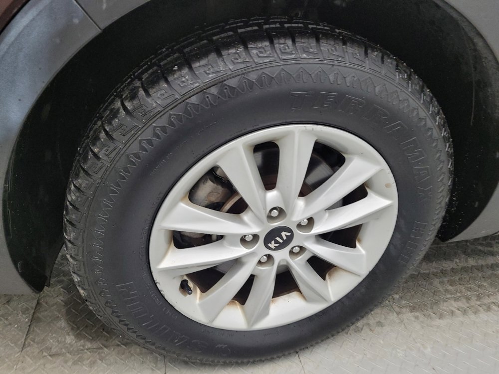 Used 2020 Kia Sorento LX AWD/4WD image 31