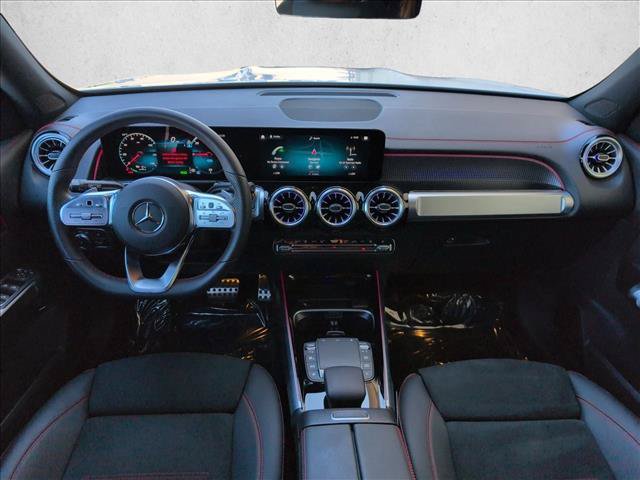 Certified 2023 Mercedes-Benz EQB 300 4MATIC image 18