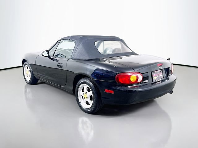Used 1999 MAZDA MX-5 Miata RWD image 8