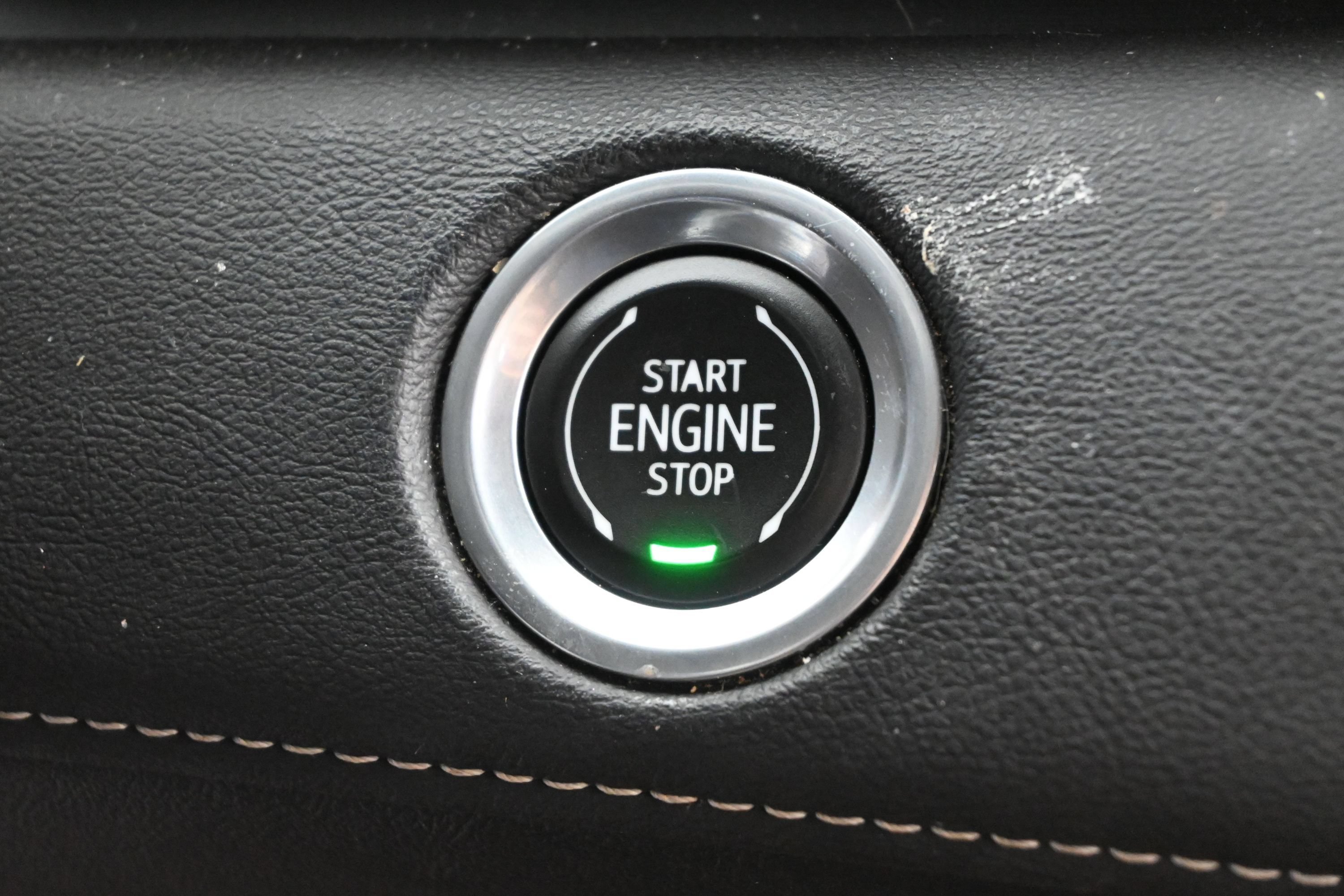 Used 2023 Cadillac Escalade Premium Luxury AWD/4WD image 20