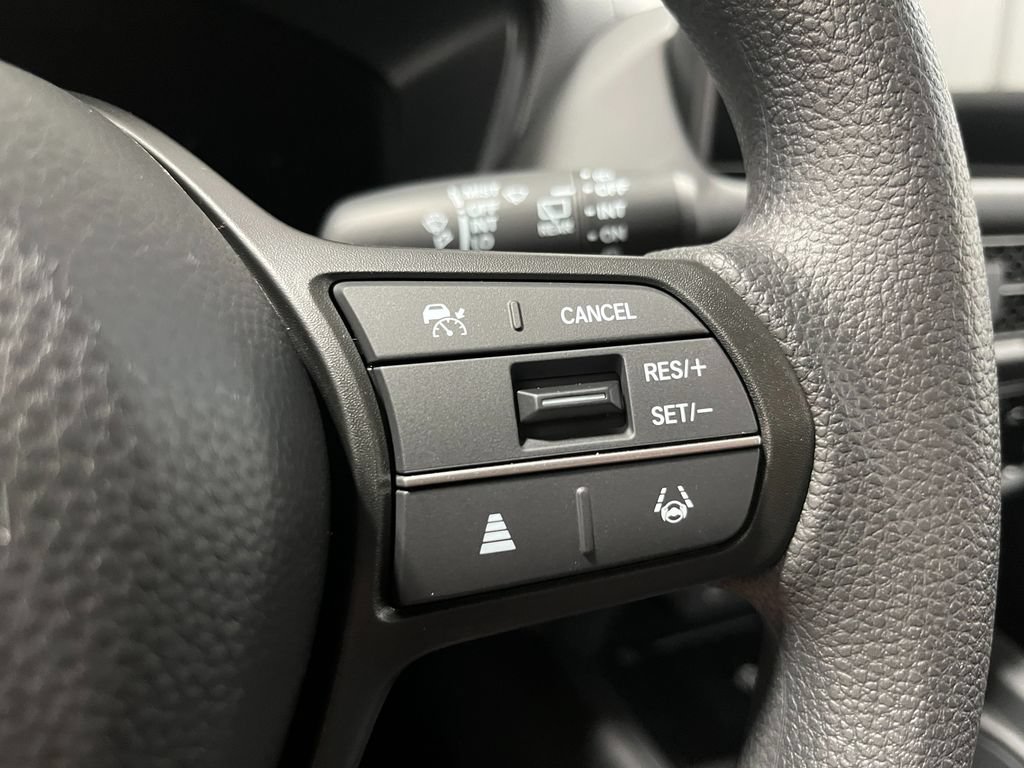 New 2026 Honda HR-V LX image 17