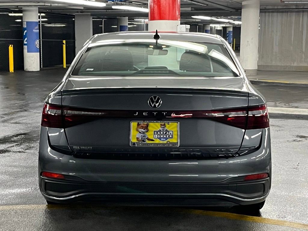 Used 2025 Volkswagen Jetta Sport FWD image 27