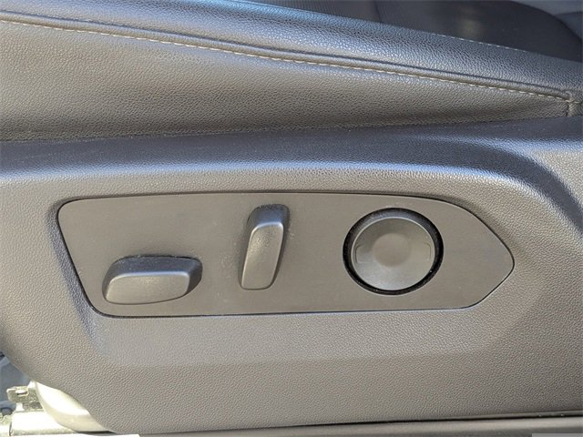 Used 2025 GMC Sierra 1500 SLT image 23