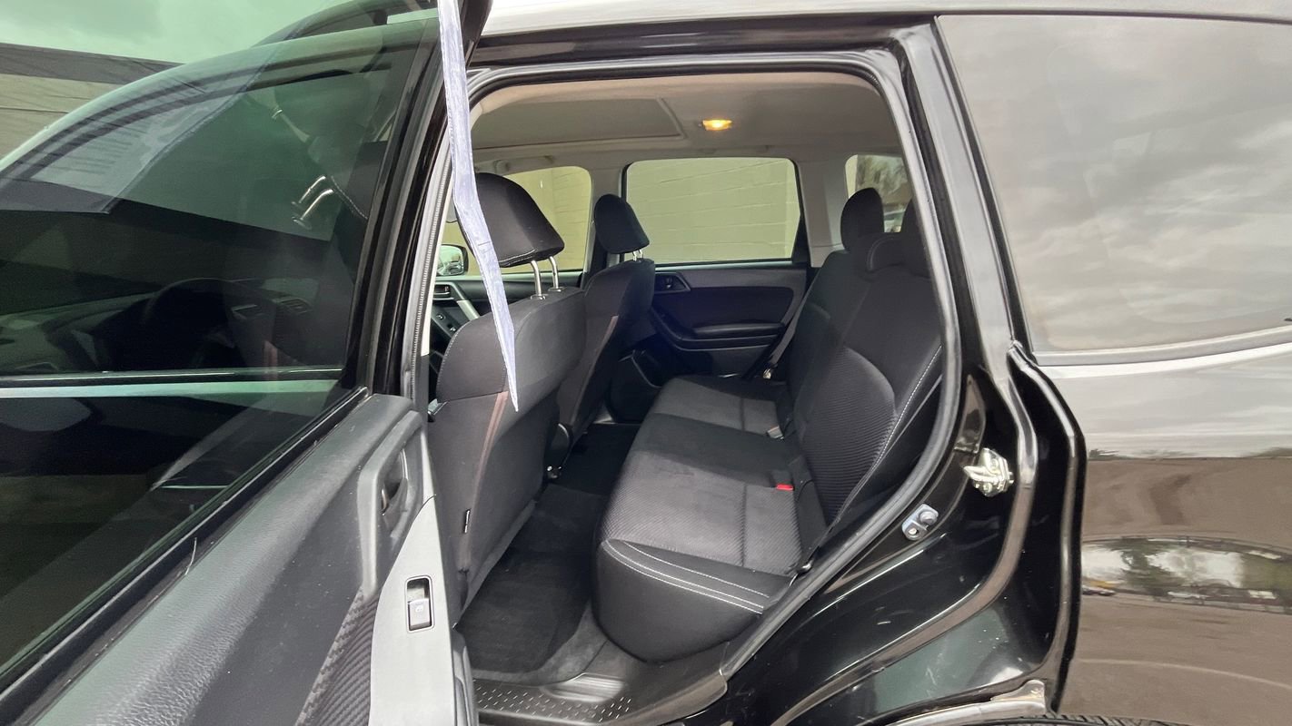 Used 2018 Subaru Forester 2.5i Premium w/ All-Weather Package AWD/4WD image 20