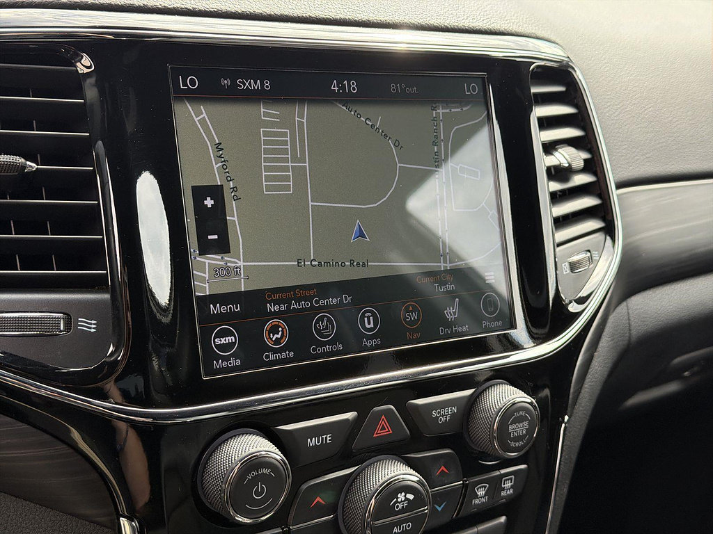 Used 2021 Jeep Grand Cherokee Laredo X AWD/4WD image 13
