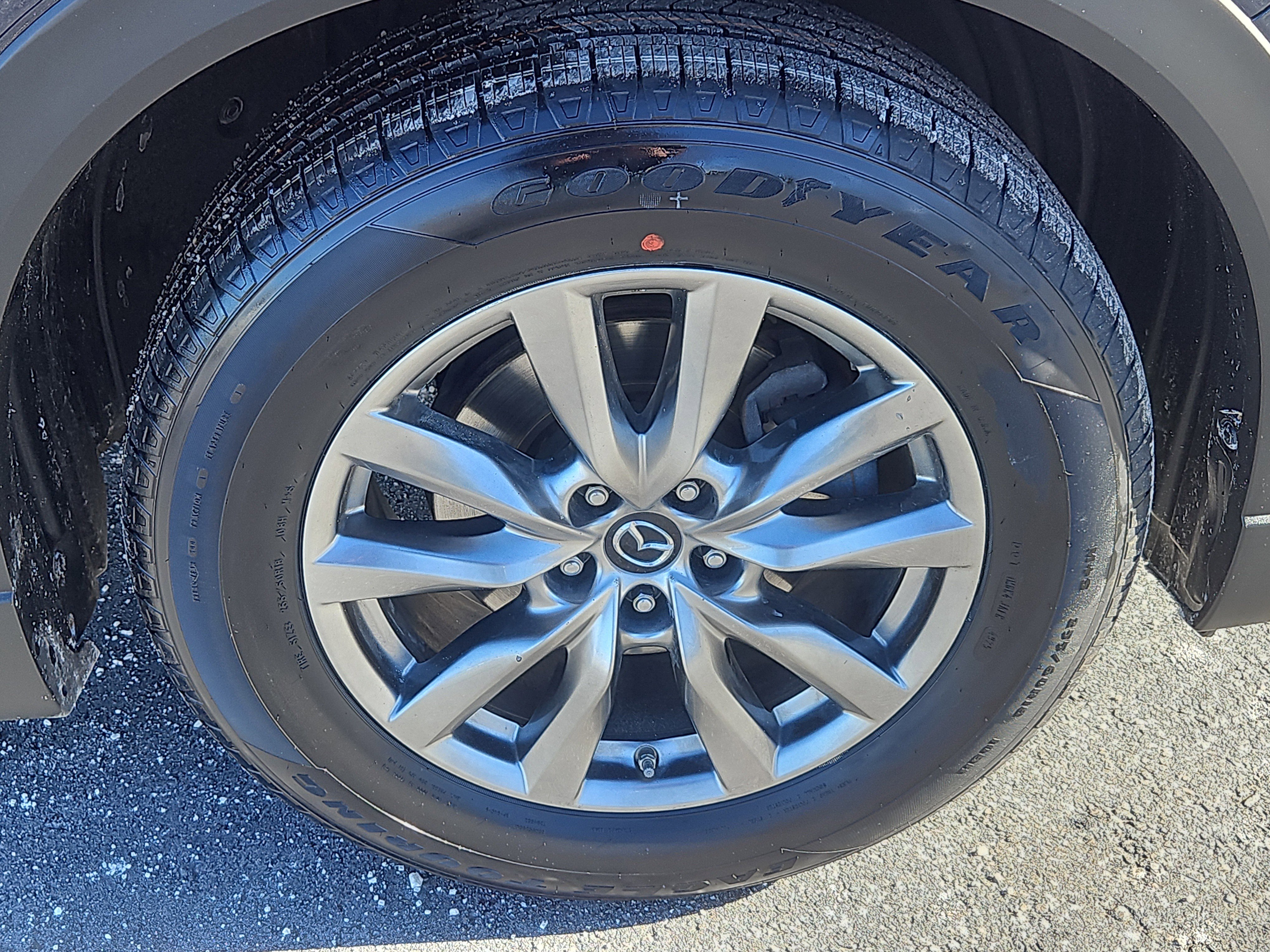 Used 2019 MAZDA CX-9 Touring w/ Touring Premium Package image 28