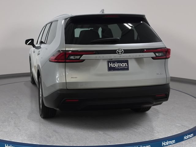 Certified 2025 Toyota Grand Highlander AWD image 7