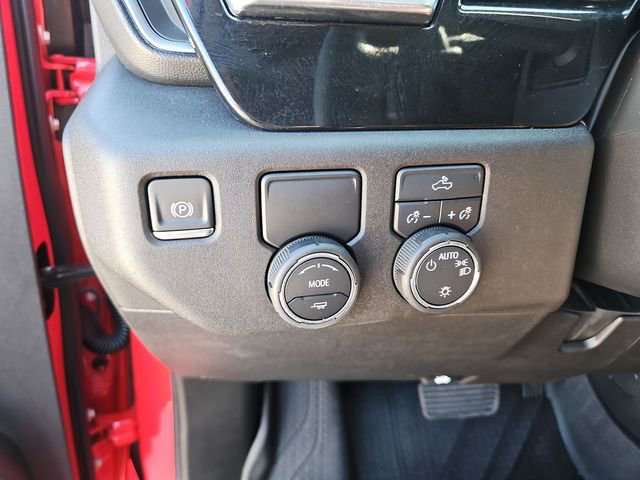 Used 2025 Chevrolet Silverado 1500 LT RWD image 18