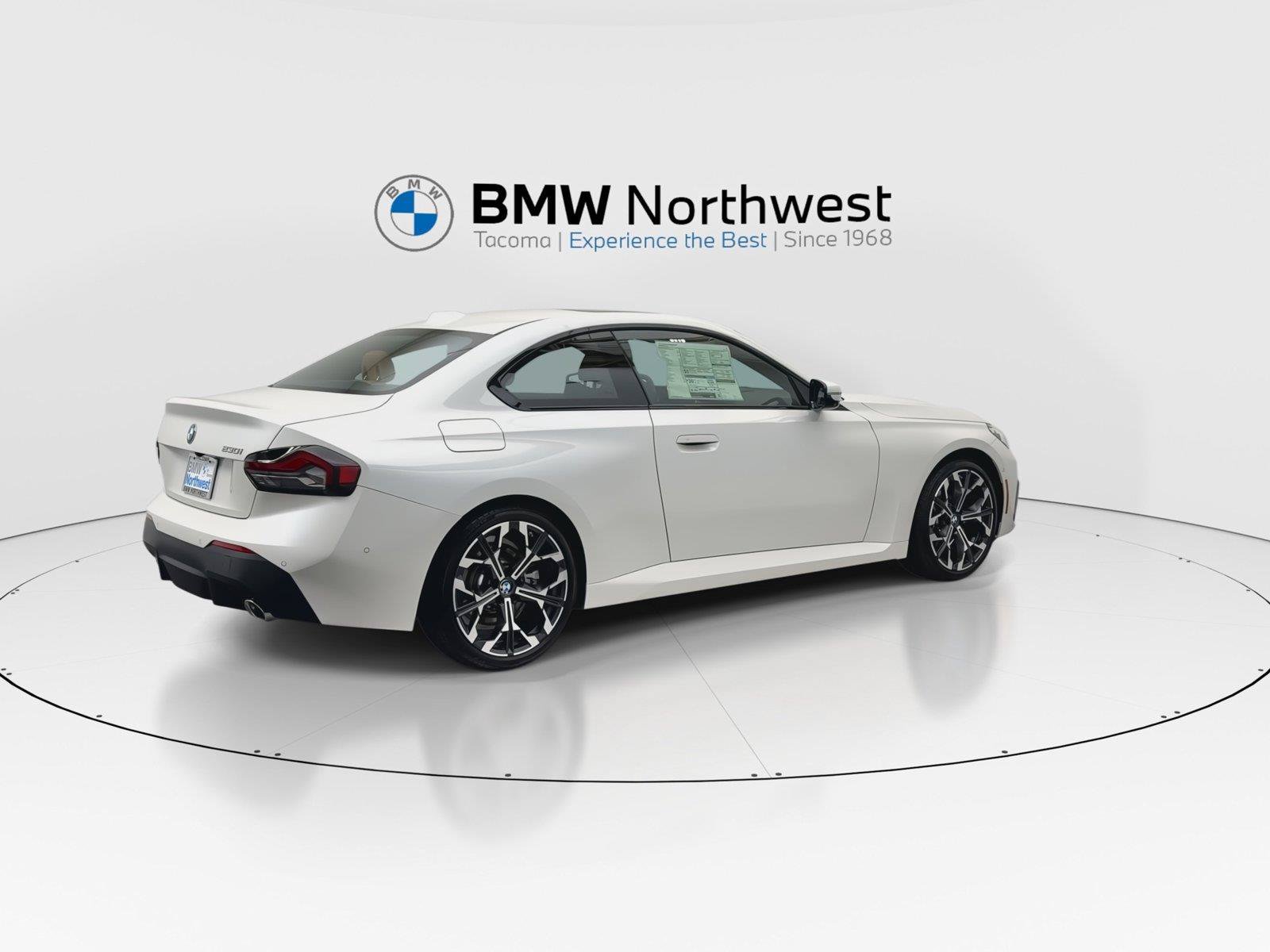 New 2026 BMW 230i Coupe w/ Convenience Package RWD image 4