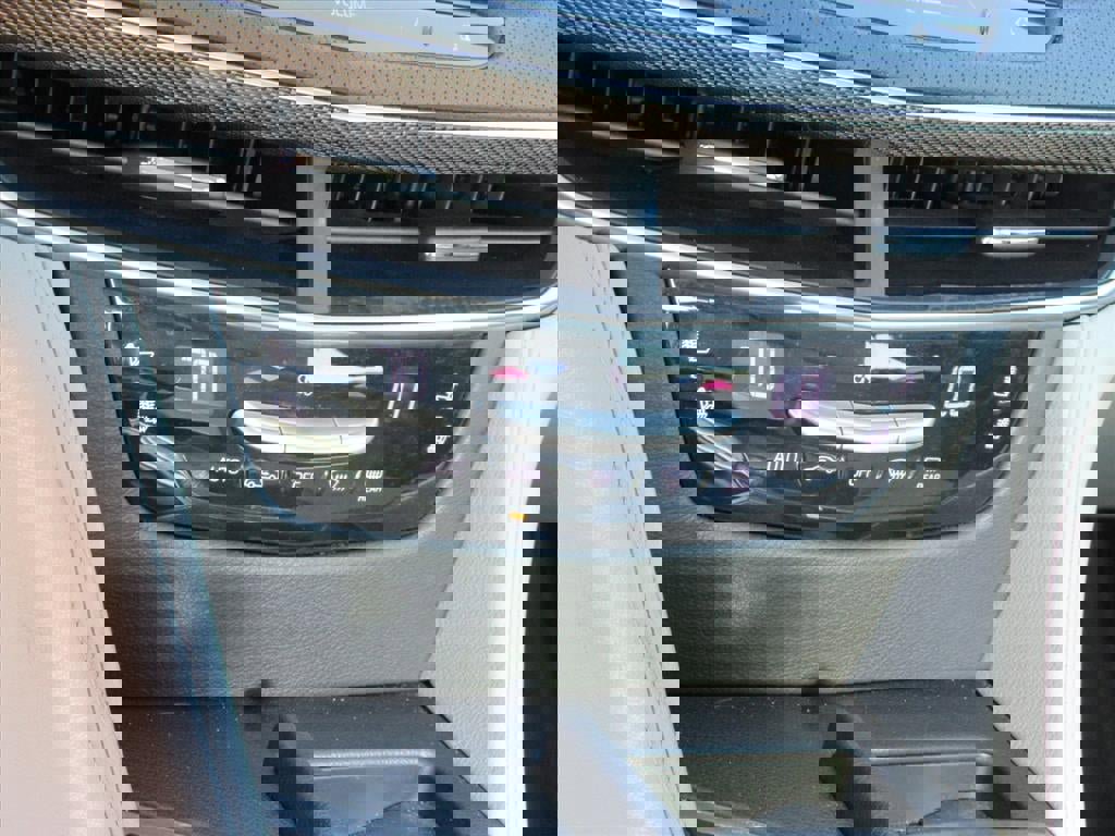 Used 2017 Cadillac CT6 Luxury image 25