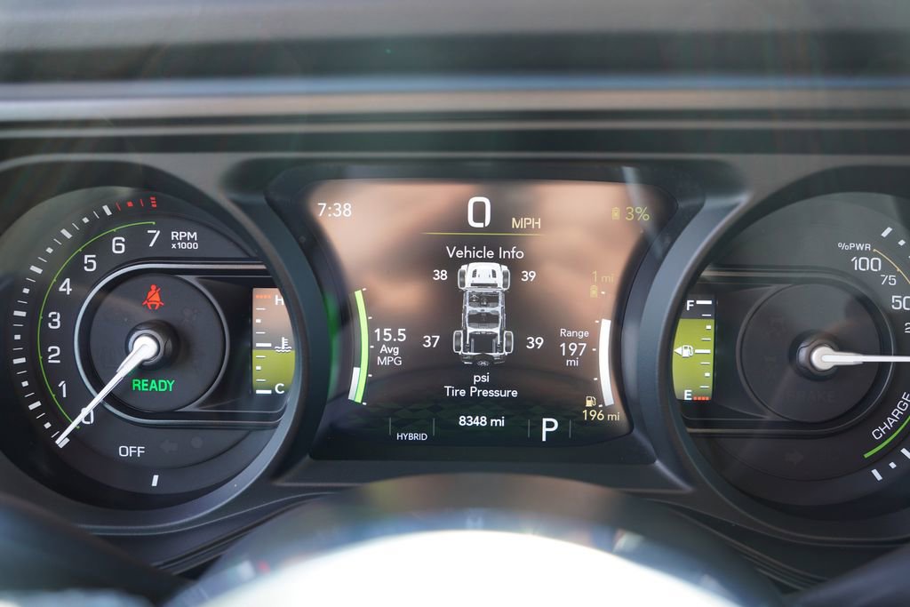 Certified 2025 Jeep Wrangler Unlimited Sahara w/ Safety Group image 31