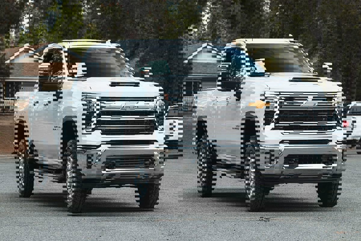 Used 2024 Chevrolet Silverado 2500 LTZ image 6