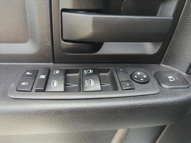 Used 2024 RAM 2500 Tradesman w/ Chrome Appearance Group AWD/4WD image 26