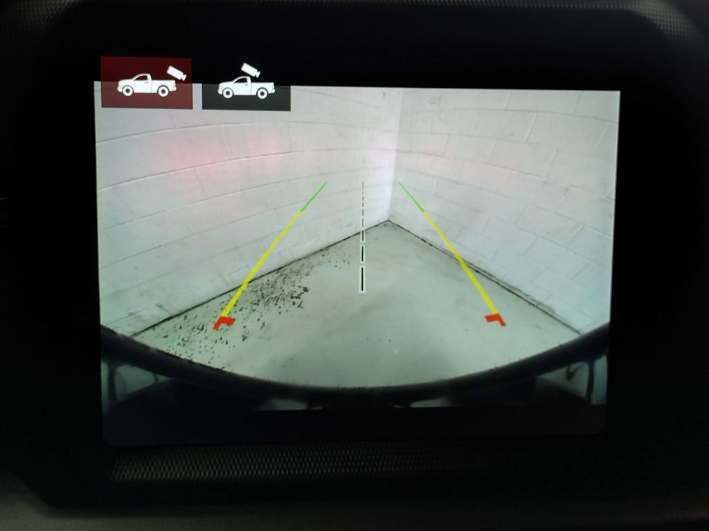 Used 2020 Jeep Wrangler Unlimited Sahara image 12