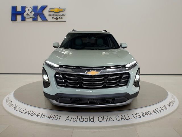 New 2026 Chevrolet Equinox LT w/ Convenience Package II image 2