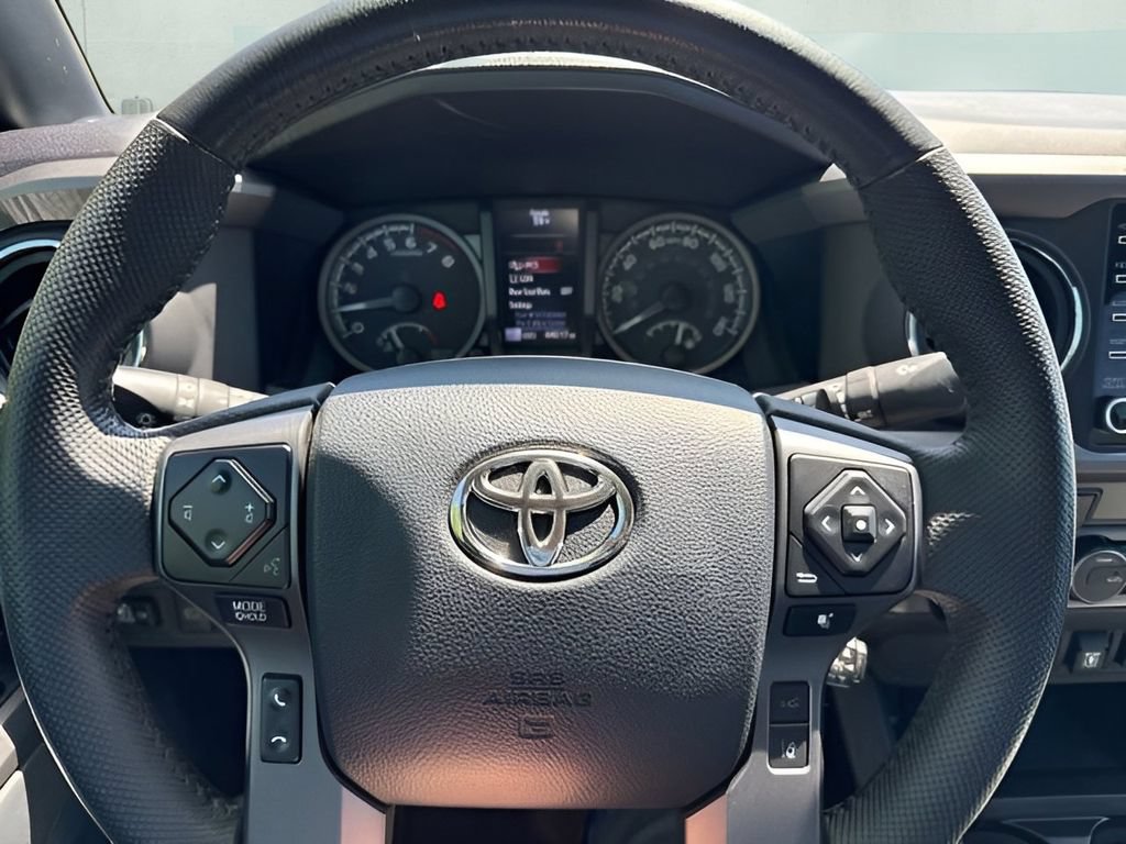 Used 2023 Toyota Tacoma TRD Off-Road AWD/4WD image 12