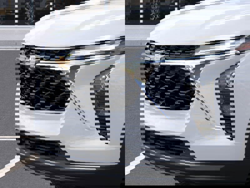 New 2026 Chevrolet Trax LT w/ Driver Confidence Package image 13