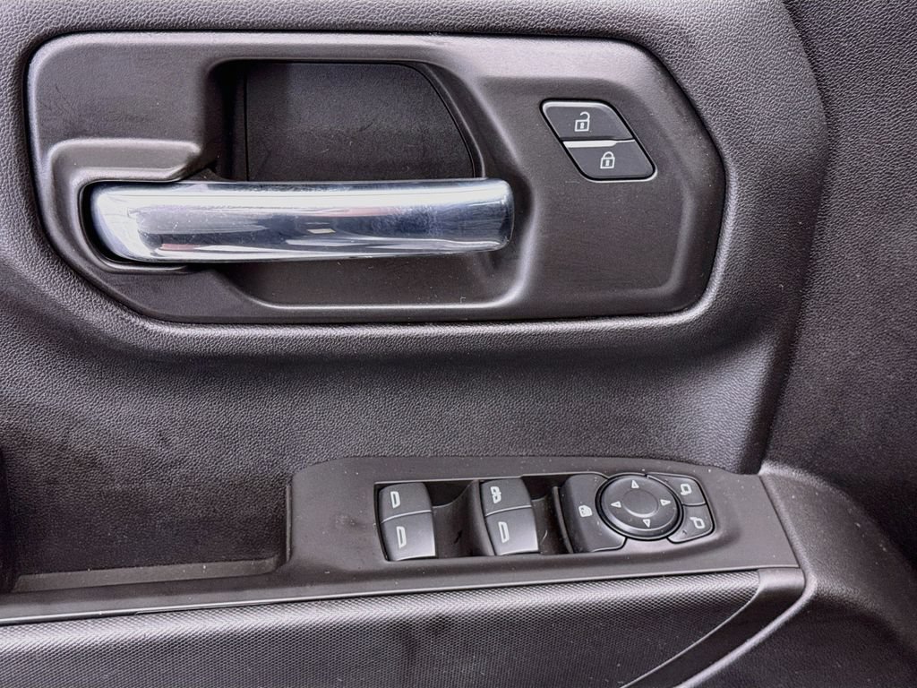 Used 2021 Chevrolet Silverado 1500 Custom AWD/4WD image 21