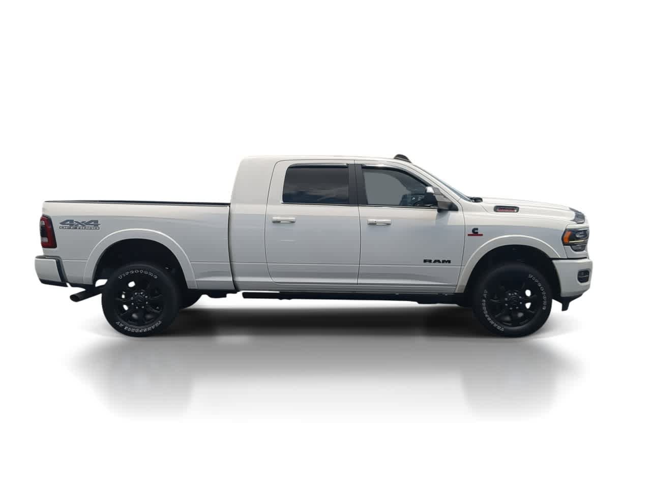 Used 2022 RAM 2500 Limited w/ Night Edition AWD/4WD image 9