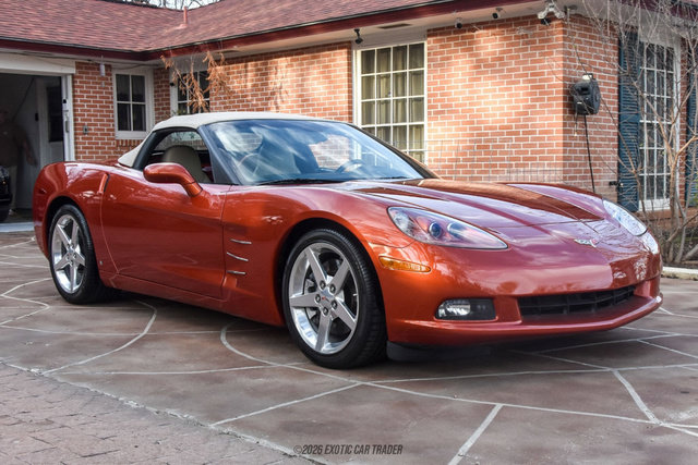 Used 2006 Chevrolet Corvette Convertible w/ Preferred Equipment Group RWD image 17