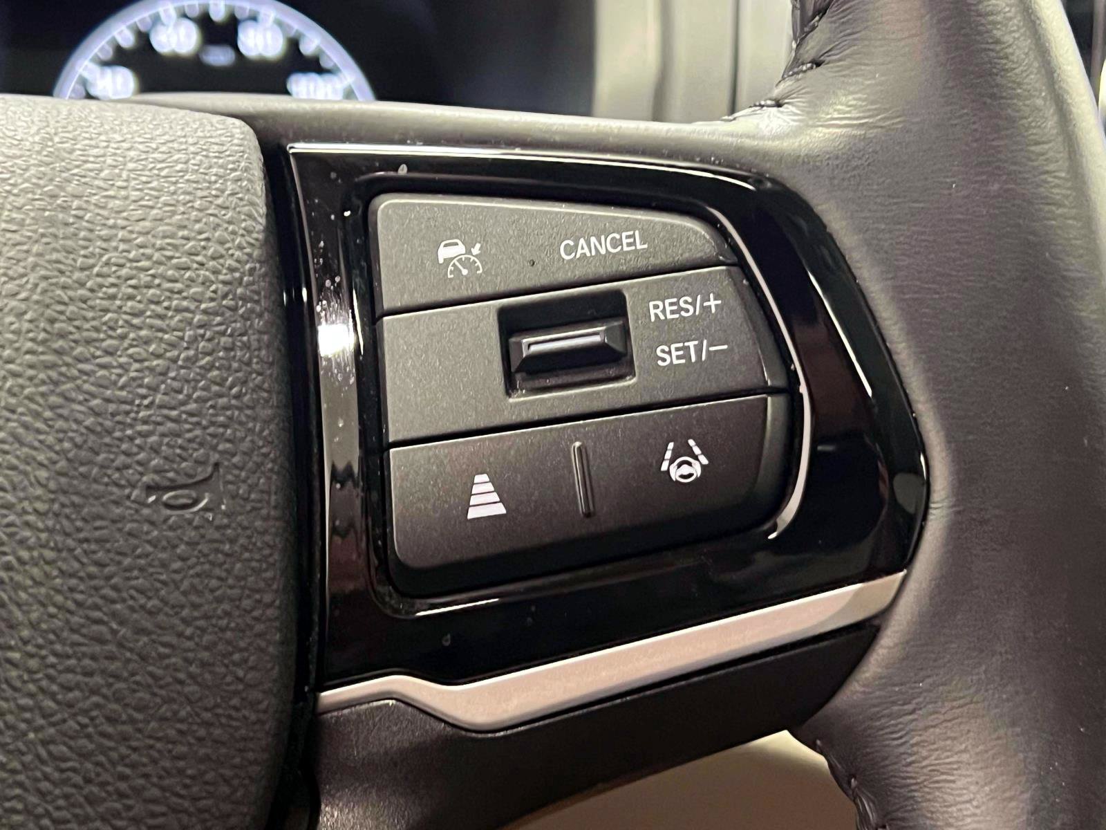 Used 2025 Honda Odyssey EX-L image 23