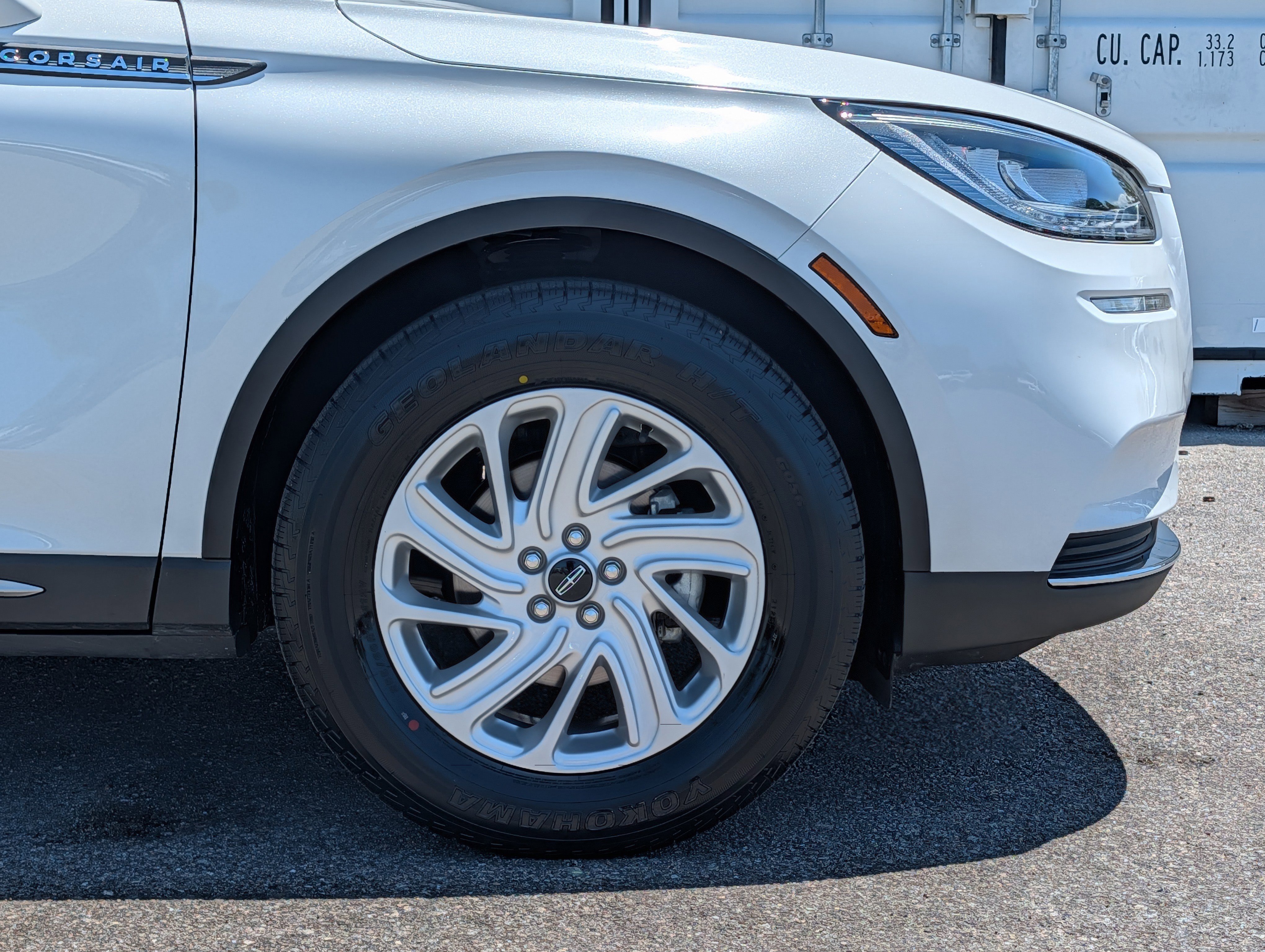Used 2021 Lincoln Corsair FWD w/ Convenience Package image 11