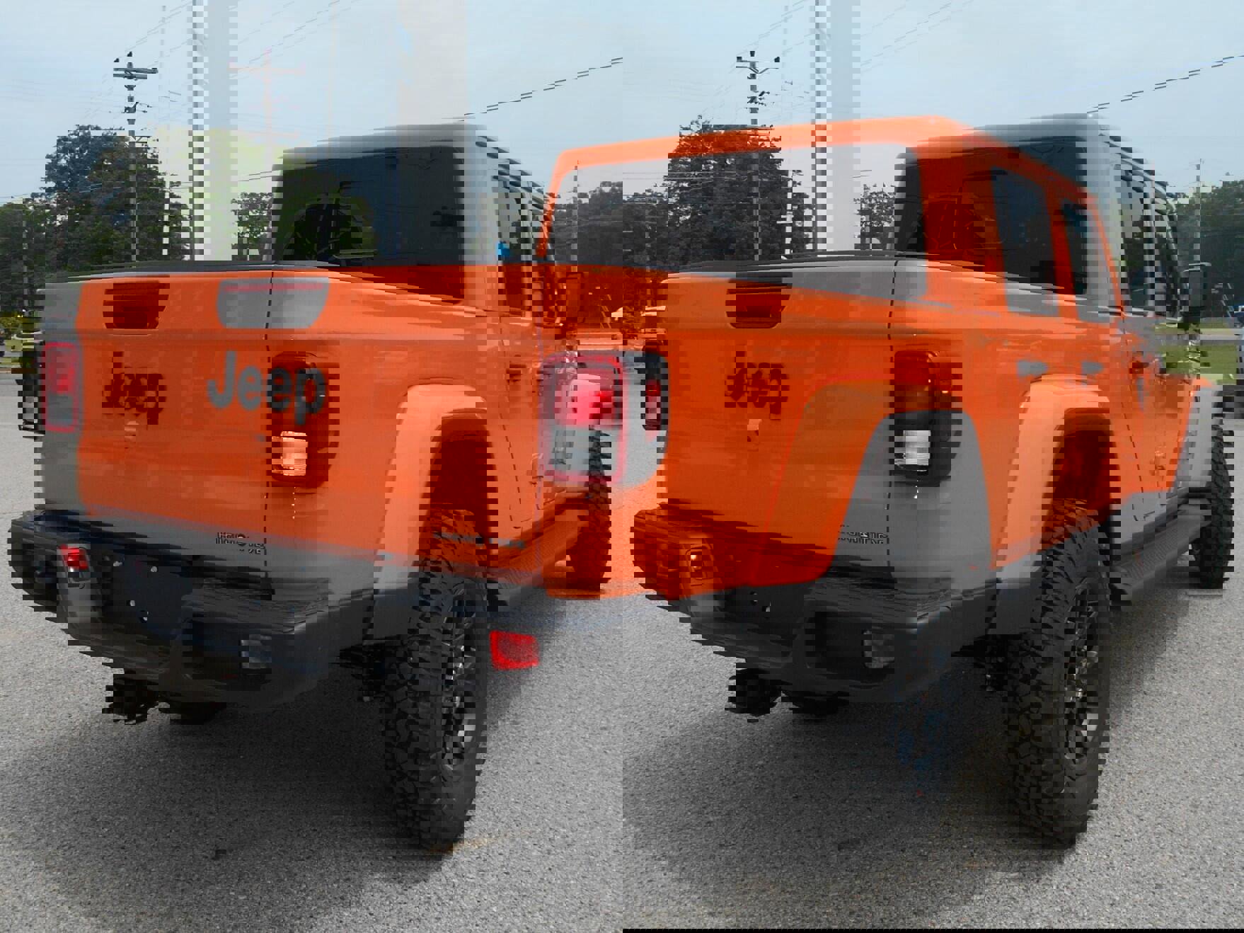 New 2025 Jeep Gladiator Sport image 32