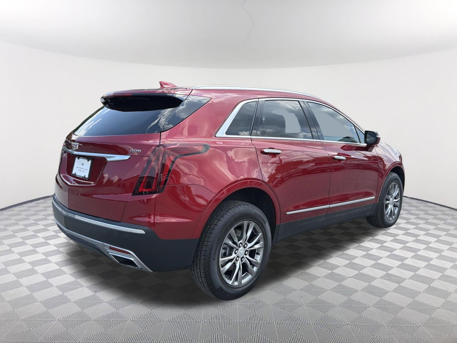 Used 2023 Cadillac XT5 Premium Luxury FWD image 6