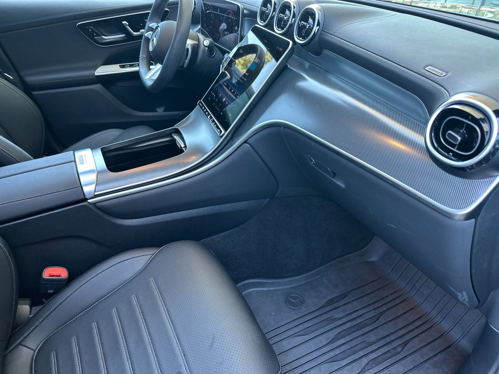 Certified 2025 Mercedes-Benz GLC 350e 4MATIC image 18