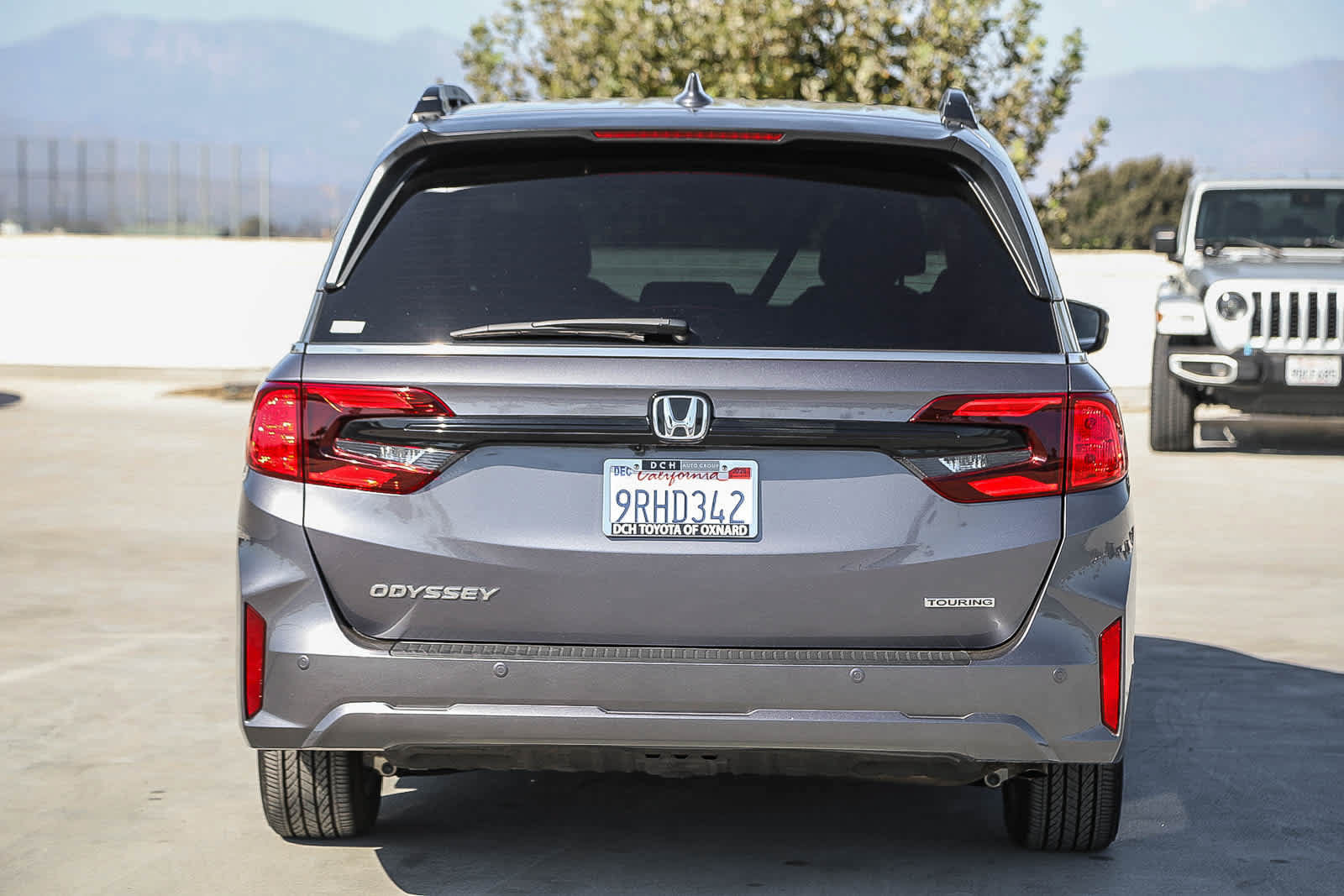 Used 2025 Honda Odyssey Touring image 6