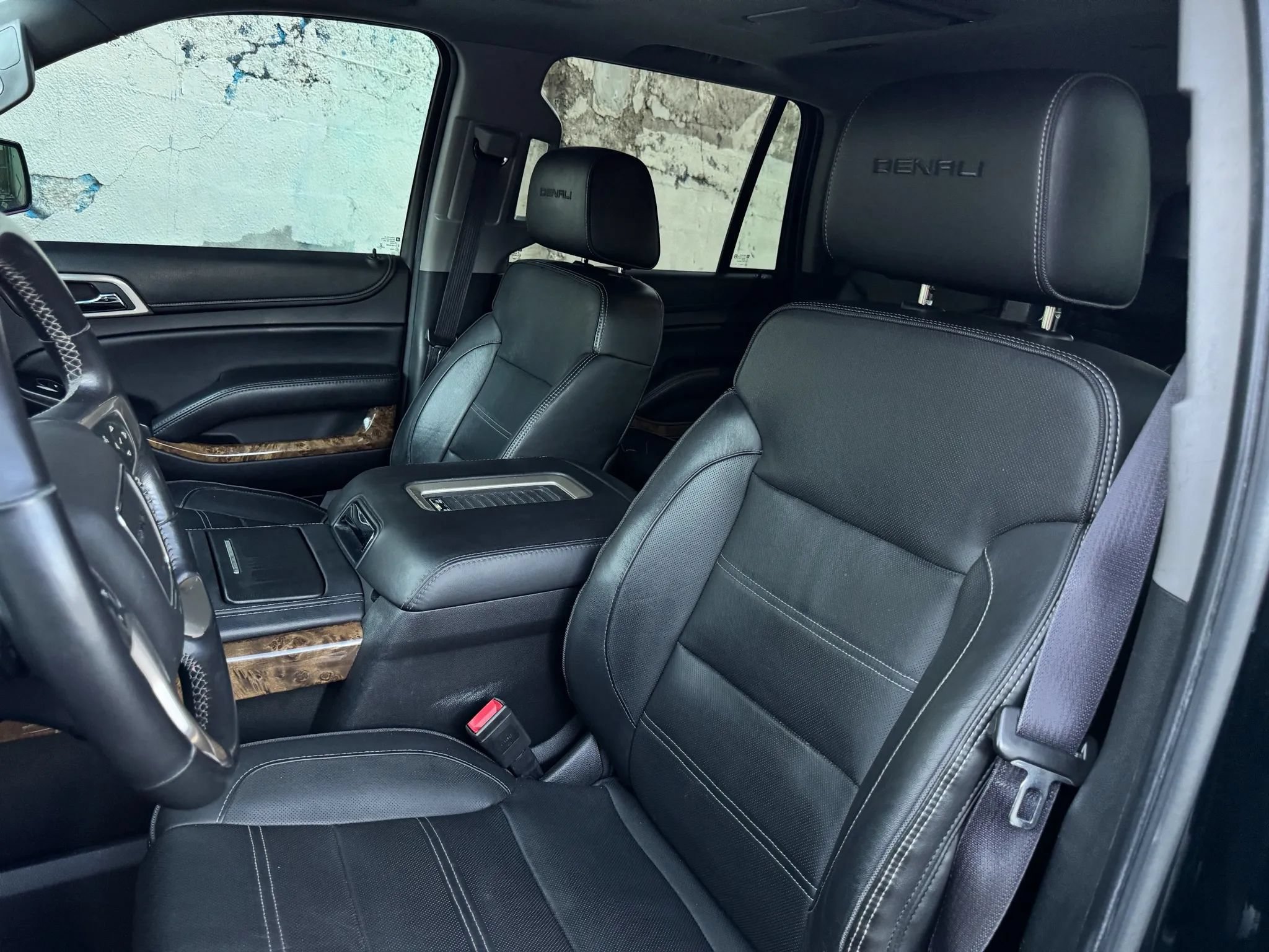 Used 2016 GMC Yukon Denali w/ Open Road Package RWD image 15