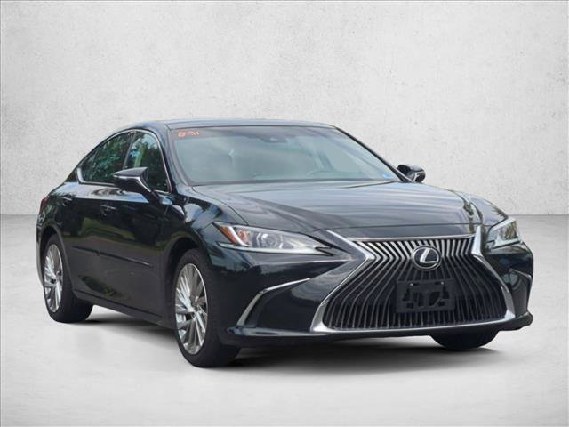 Used 2020 Lexus ES 350 w/ Accessory Package FWD image 3