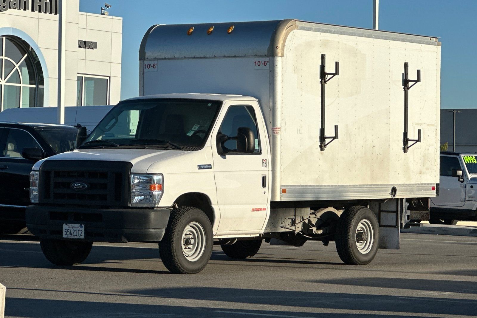 Used 2019 Ford E-350 and Econoline 350 Super Duty w/ Power Windows & Locks Group RWD image 9