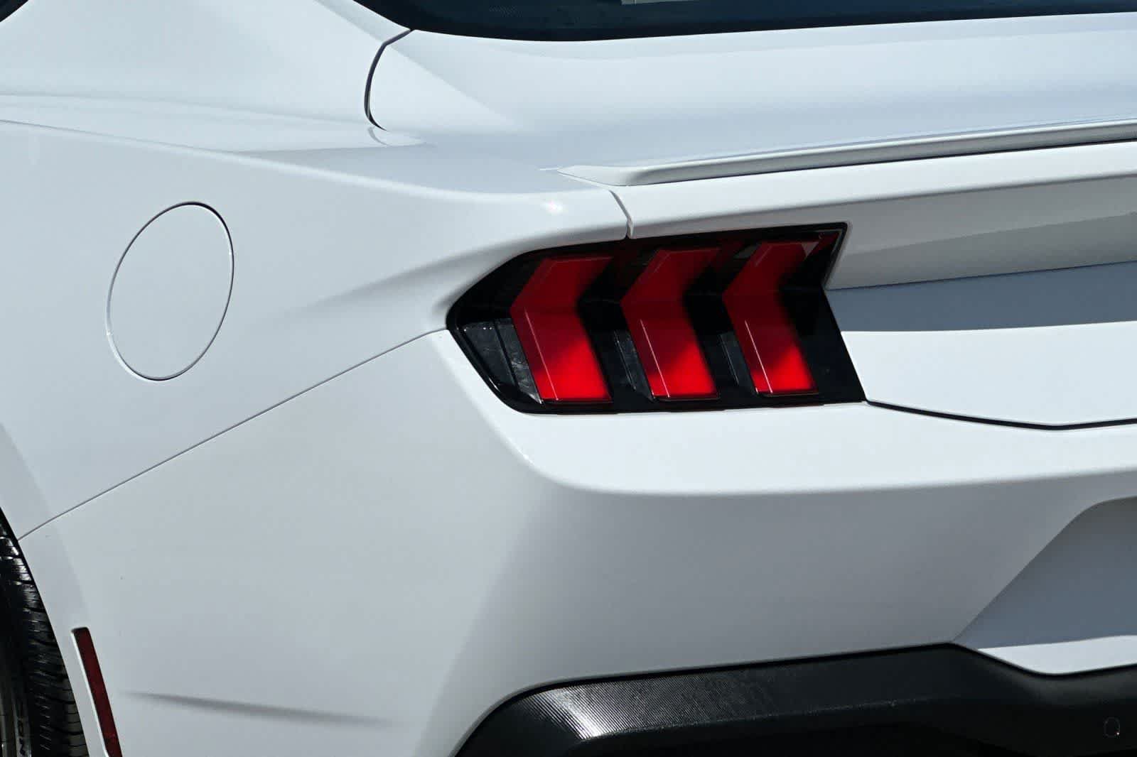 Used 2025 Ford Mustang Premium RWD image 34