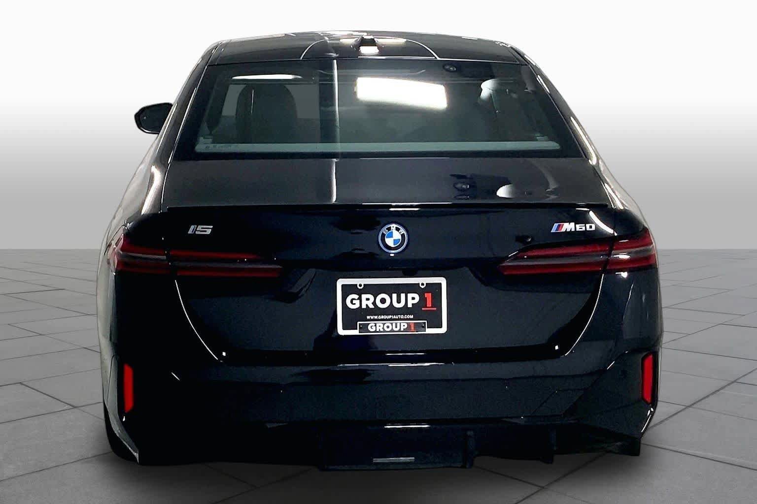 New 2026 BMW i5 w/ Executive Package AWD/4WD image 4