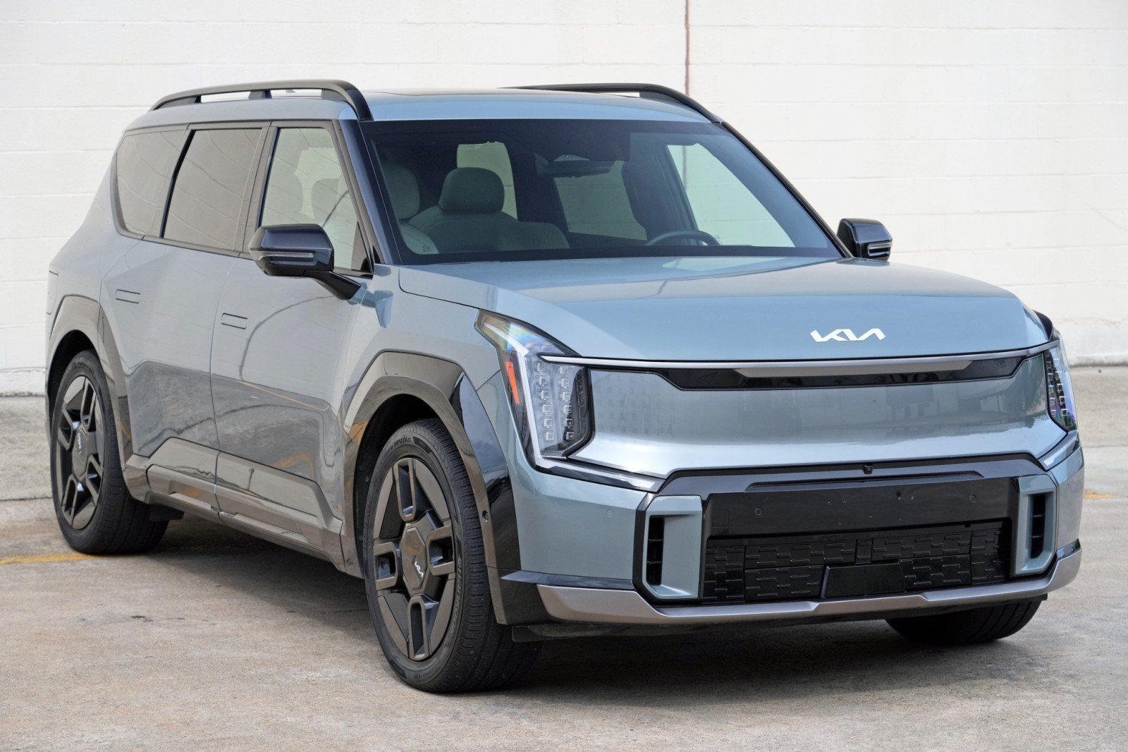Used 2024 Kia EV9 GT-Line AWD/4WD image 56
