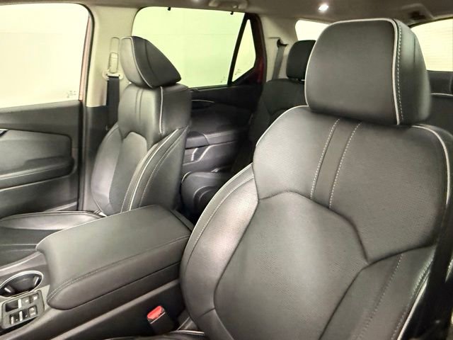 Used 2025 Honda Pilot Elite image 31