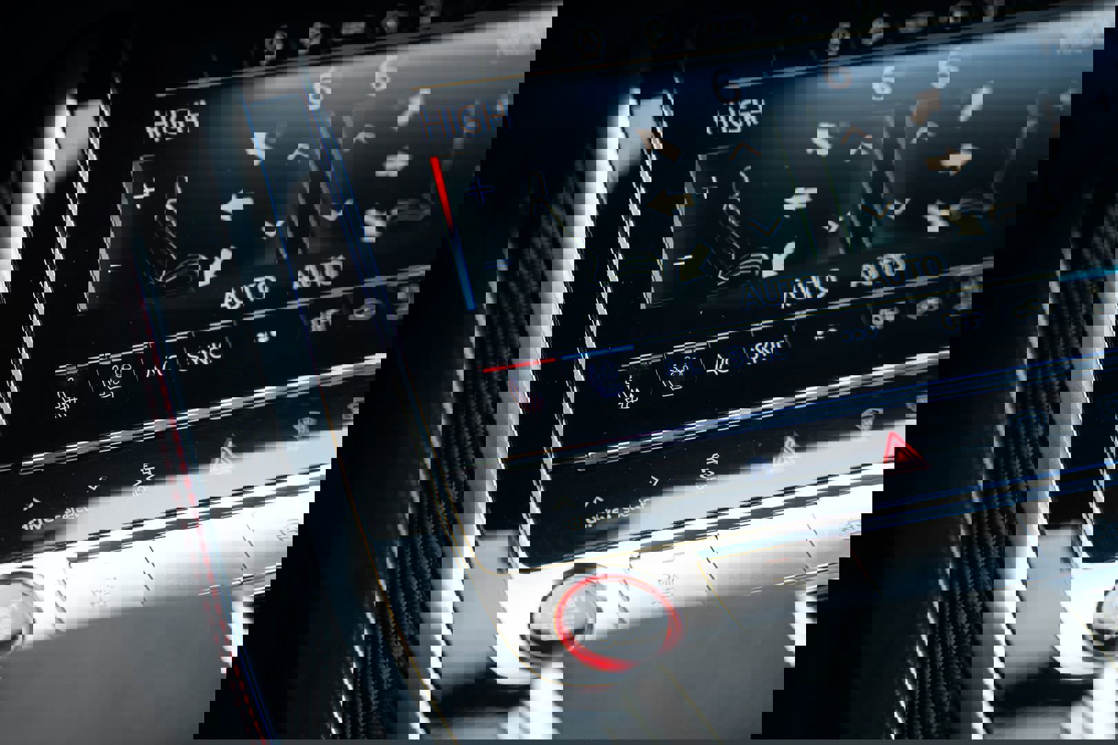 Used 2022 Audi RS Q8 image 25