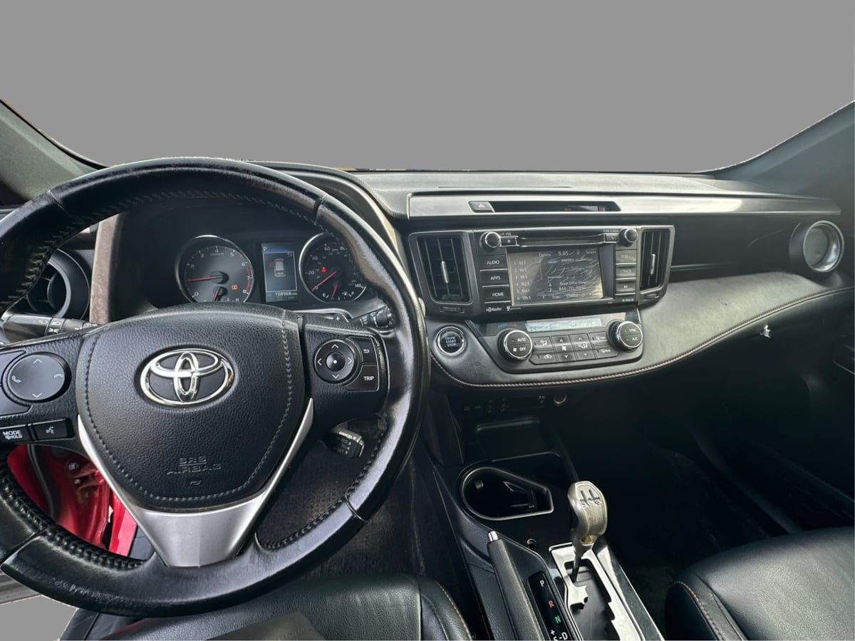 Used 2016 Toyota RAV4 SE AWD/4WD image 34