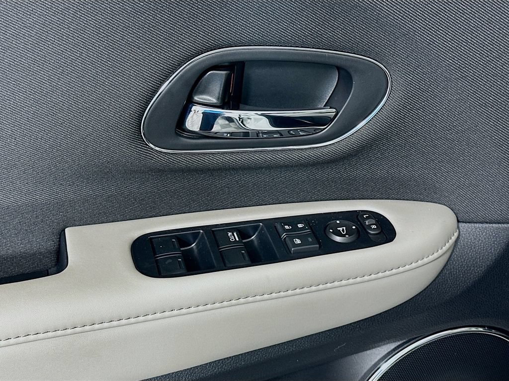 Certified 2020 Honda HR-V EX image 16