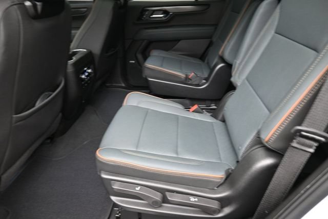Used 2026 GMC Yukon AT4 w/ AT4 Premium Plus Package AWD/4WD image 26